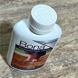 New Bona hardwood floor cleaner